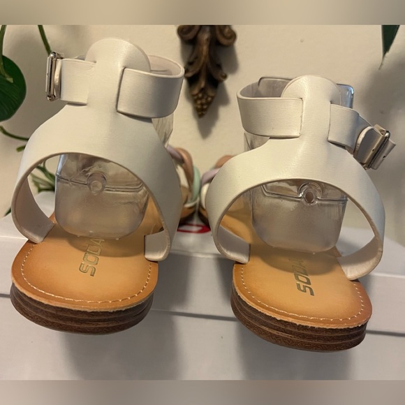 🆕 NEW SODA MULTICOLORED SANDALS (10) - Picture 2 of 4